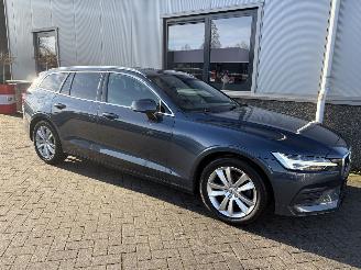 Volvo V-60 2.0 D3 Momentum picture 6