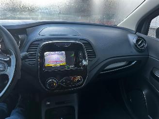 Renault Captur 0.9 TCe Dynamique picture 15