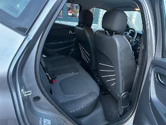 Renault Captur 0.9 TCe Dynamique picture 25