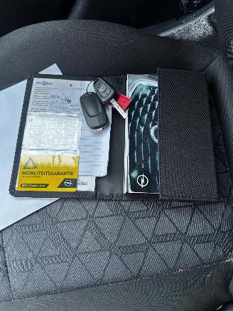 Opel Astra 1.0 Turbo 120 jaar SPORTS TOURER picture 6