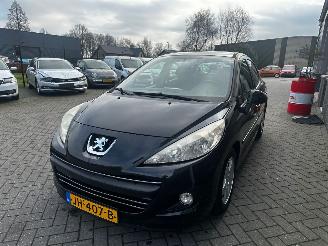 Peugeot 207 1.4 VTi Access picture 13