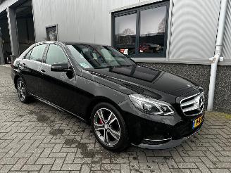 krockskadad bil auto Mercedes E-klasse 200CDI Ambition Avantgarde 2013/8
