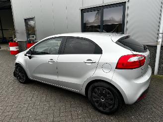 Kia Rio 1.2 CVVT Plus Pack picture 4