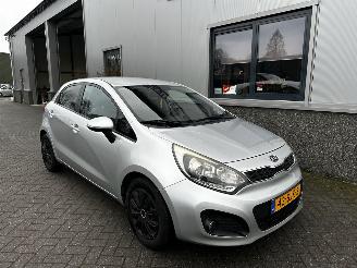Damaged car Kia Rio 1.2 CVVT Plus Pack 2011/10