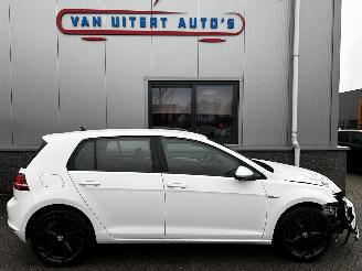 Volkswagen e-Golf e-Golf picture 32