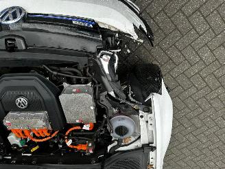 Volkswagen e-Golf e-Golf picture 21