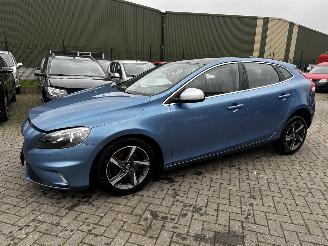 Volvo V-40 2.0 D2 R-Design Business picture 5