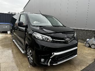 Schadeauto Toyota ProAce 2.0 D-4D Creator Long DC 2019/11