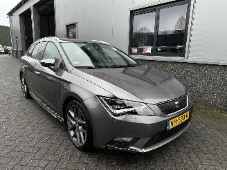uszkodzony samochody osobowe Seat Leon ST 1.0 EcoTSI Style Connect 2017/8