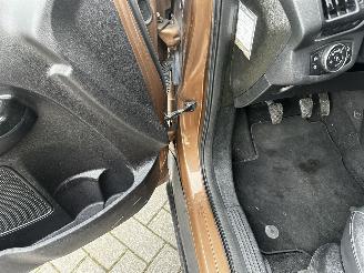 Ford B-Max 1.0 EcoBoost Titanium picture 16