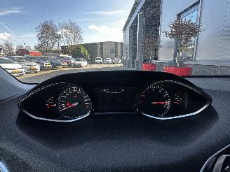 Peugeot 308 1.2 PureTech Blue Lease Premium picture 29