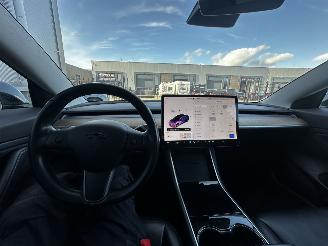 Tesla Model 3 Long Range AWD 75 kWh picture 21