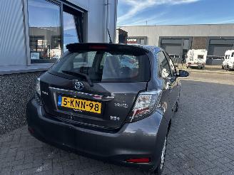 Toyota Yaris 1.5 Full Hybride Dynamic picture 20