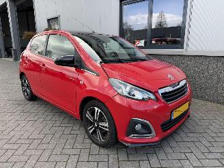 uszkodzony samochody osobowe Peugeot 108 1.0 e-VTi GT-Line 2018/10
