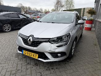 Schadeauto Renault Mégane Estate 1.5 dCi Limited 2017/10