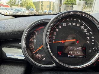 Mini Cooper 1.5 Cooper Chili Serious Business picture 31