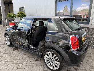 Mini Cooper 1.5 Cooper Chili Serious Business picture 13