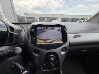 Toyota Aygo 1.0 VVT-i x-joy picture 33