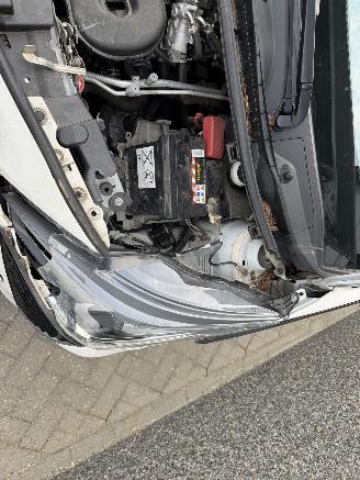Toyota Aygo 1.0 VVT-i x-joy picture 30