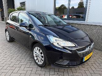 krockskadad bil auto Opel Corsa 1.3 CDTI Business+ 2017/9