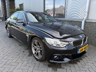uszkodzony samochody osobowe BMW 4-serie 420i Executive Gran Coupe 2015/10