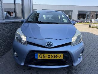 Toyota Yaris 1.5 Full Hybrid Dynamic picture 2