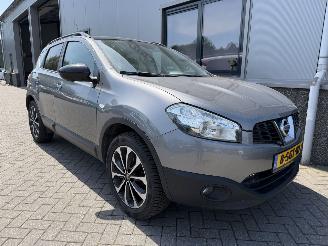 Schadeauto Nissan Qashqai 1.6 360 2013/9