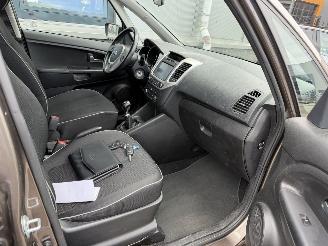 Kia Venga 1.6 CVVT DynamicLine picture 23