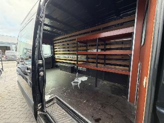 Volkswagen Crafter 35 2.5 TDI L3H3 Automaat picture 20