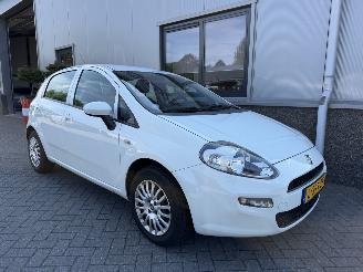 Fiat Punto Evo 1.2 Lounge picture 2