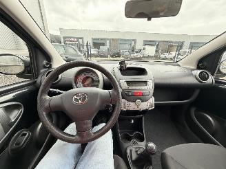 Toyota Aygo 1.0 VVT-i Comfort picture 38