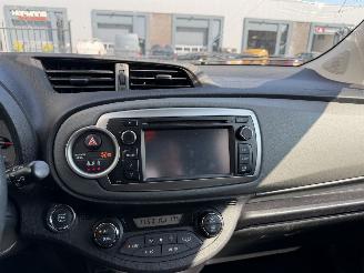 Toyota Yaris 1.3 VVT-i Aspiration picture 19