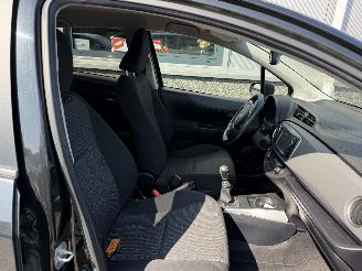 Toyota Yaris 1.3 VVT-i Aspiration picture 14