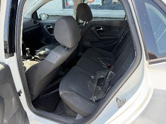 Volkswagen Polo 1.0 BlueMotion Connected Series picture 14
