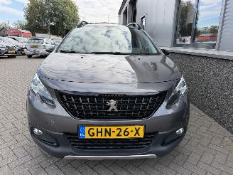 Peugeot 2008 1.2 PureTech GT-Line Automaat. picture 11