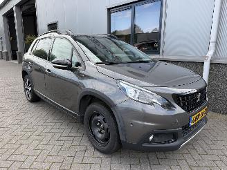Peugeot 2008 1.2 PureTech GT-Line Automaat. picture 2