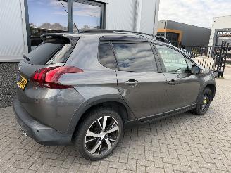 Peugeot 2008 1.2 PureTech GT-Line Automaat. picture 6