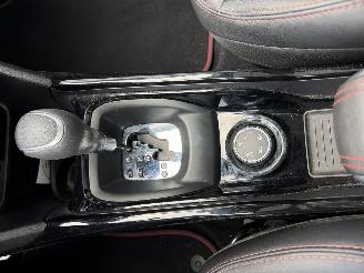 Peugeot 2008 1.2 PureTech GT-Line Automaat. picture 43