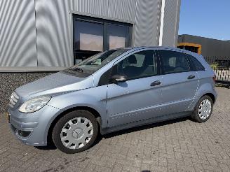 Mercedes B-klasse 200 Automaat. picture 27