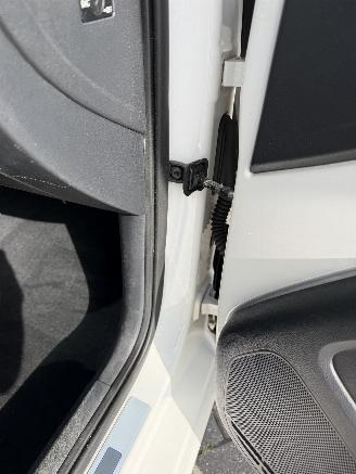 Volkswagen Up! 1.0 High up! BlueMotion picture 15