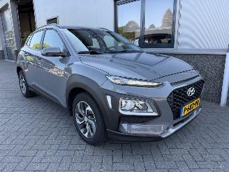 Schadeauto Hyundai Kona 1.6 GDI HEV Comfort 2019/10