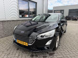 Ford Focus 1.0 EcoBoost Titanium Business picture 22