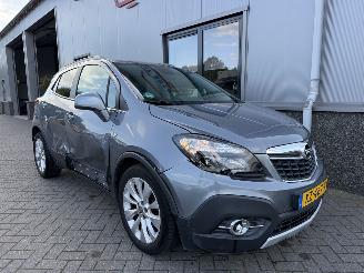 krockskadad bil auto Opel Mokka 1.4 T Cosmo Automaat. 2015/2