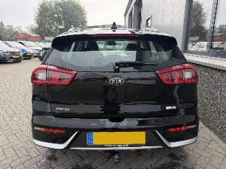 Kia Niro 1.6 GDi Hybrid DynamicLine RG-495-G picture 15