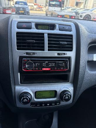 Kia Sportage 2.0 CVVT  X-Cite.  06-GPH-2 picture 29