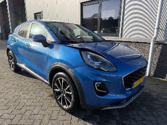 krockskadad bil auto Ford Puma 1.0 EcoBoost Hybrid Titanium X K-339-BX. 2020/3