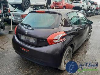 Uttjänta bilar auto Peugeot 208 208 I (CA/CC/CK/CL), Hatchback, 2012 / 2019 1.0 Vti 12V PureTech 2013/3