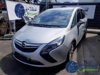 Vrakbiler auto Opel Zafira Zafira Tourer (P12), MPV, 2011 / 2019 1.4 Turbo 16V ecoFLEX 2016/12