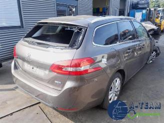 demontáž osobní automobily Peugeot 308 308 SW (L4/L9/LC/LJ/LR), Combi 5-drs, 2014 / 2021 1.6 BlueHDi 120 2014/11