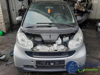 Coche accidentado Smart Fortwo Fortwo Coupe (451.3), Hatchback 3-drs, 2007 0.8 CDI 2010/3
